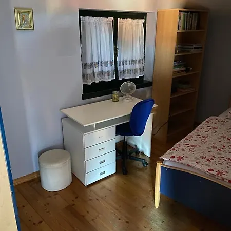 Juran Old Town Apartment