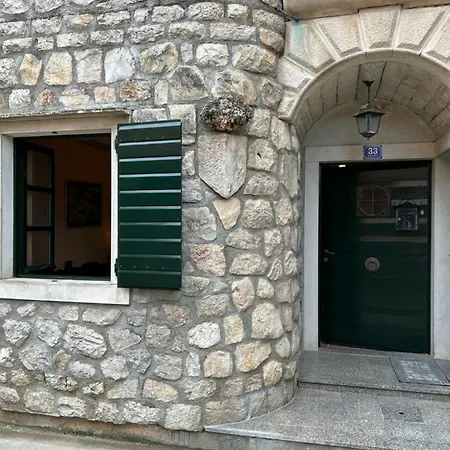דירה Juran Old Town