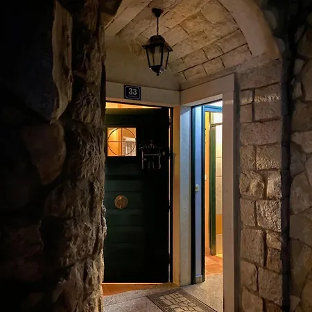 Juran Old Town Apartment
