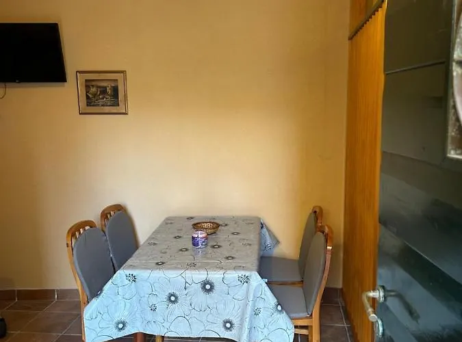 Апартаменты Juran Old Town Сукошан